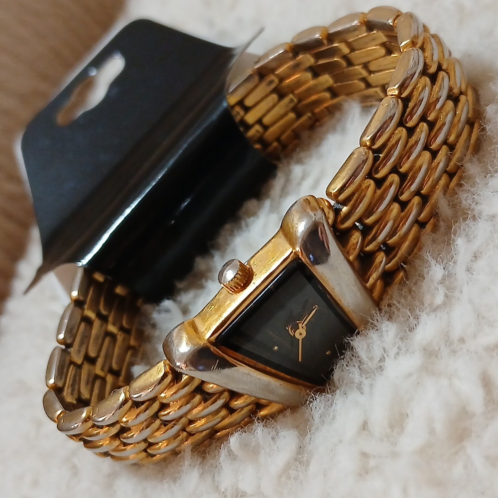 Gloria Vanderbilt Gold and Black Women's Watch